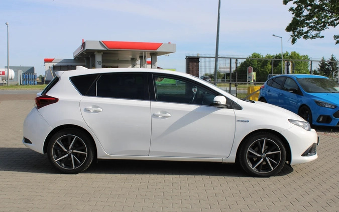 Toyota Auris cena 57900 przebieg: 151797, rok produkcji 2015 z Bolków małe 596